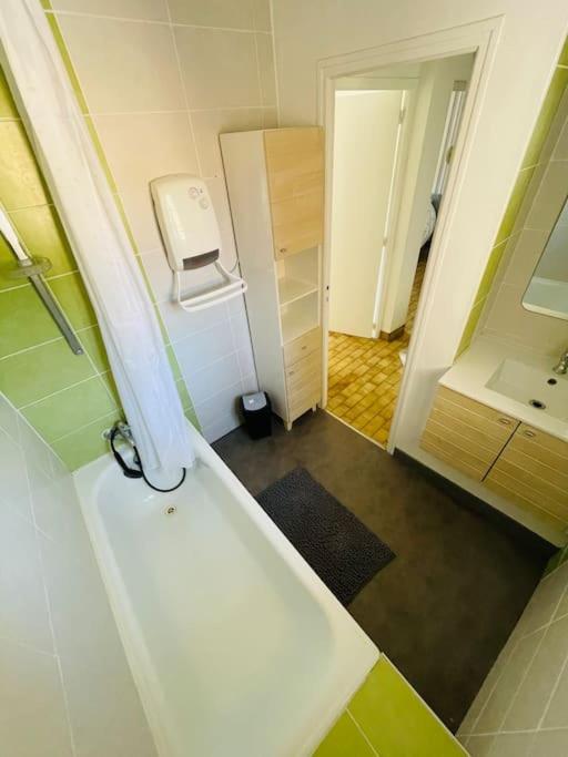 Chez Leo III Apartment Bollène Екстериор снимка