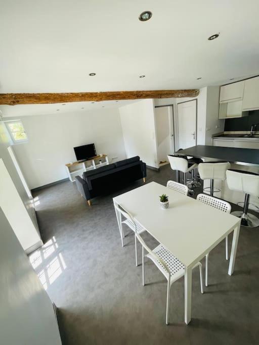 Chez Leo III Apartment Bollène Екстериор снимка